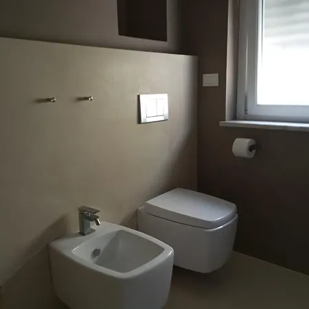 Casa Sulla Scogliera Piedigrotta * Πίτσο