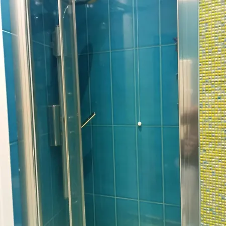 Casa Sulla Scogliera Piedigrotta * Πίτσο